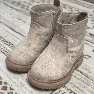 Cat & Jack Floral Beige Kids Boots